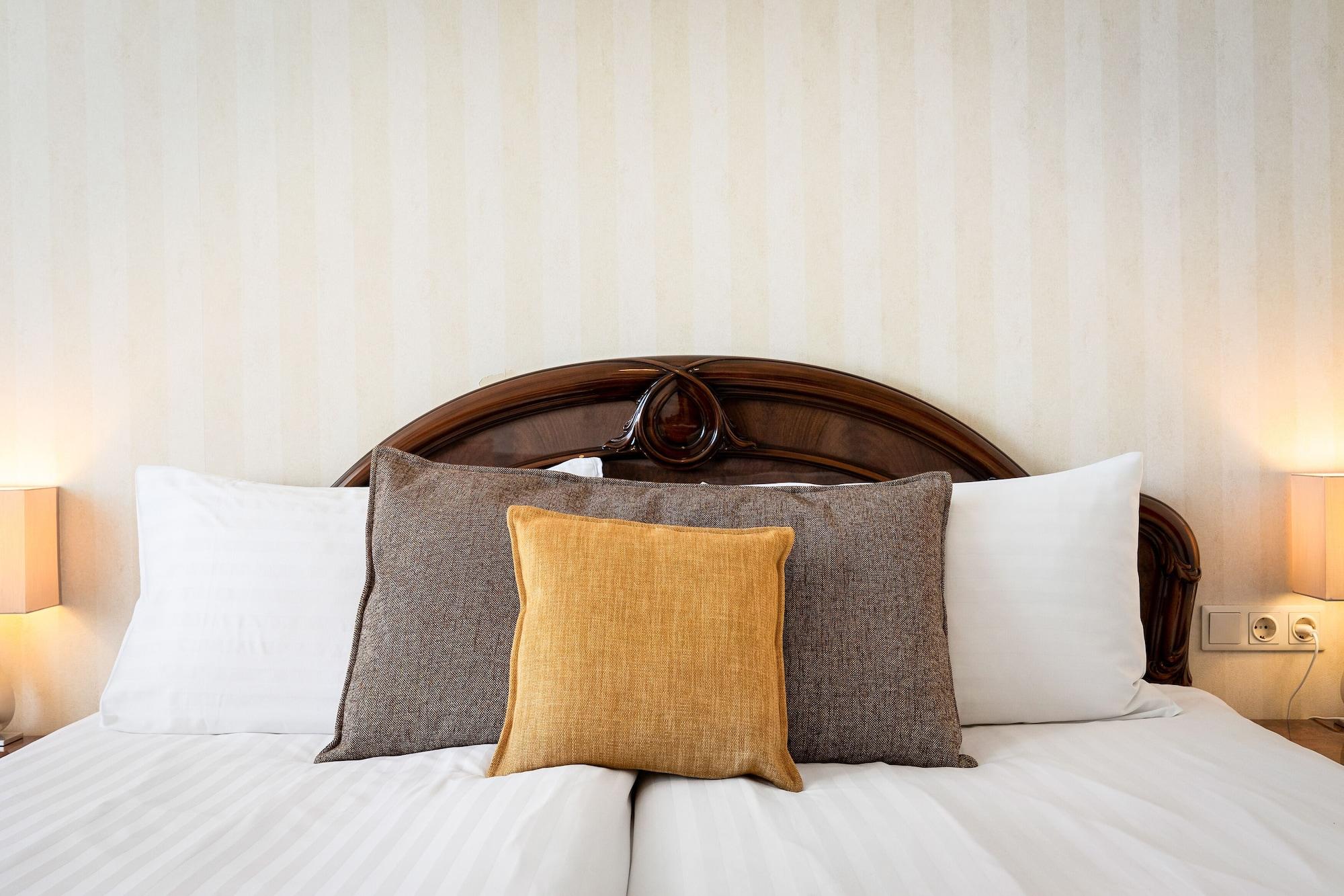 Hotel Smari 3*