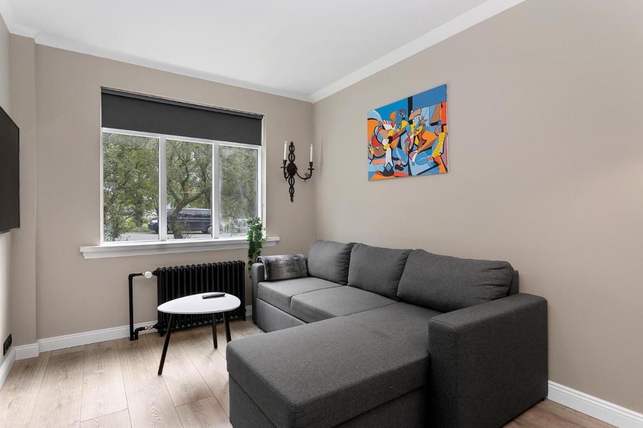 Bright And Elegant Apartment *