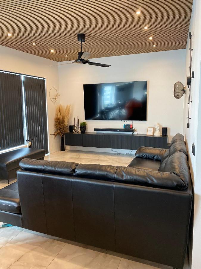 Villa Luxury With Gym And Sauna *