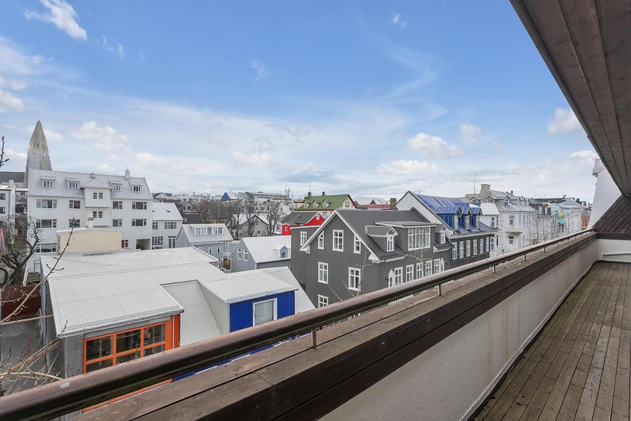 Apartment Penthouse On The Shopping Street-free Parking Reykjavík