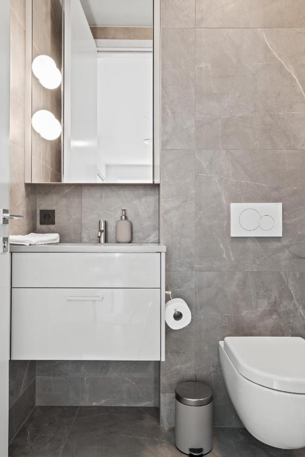 Cozy Lux 2Br & 2Ba City Center With Free Parking Apartamento *