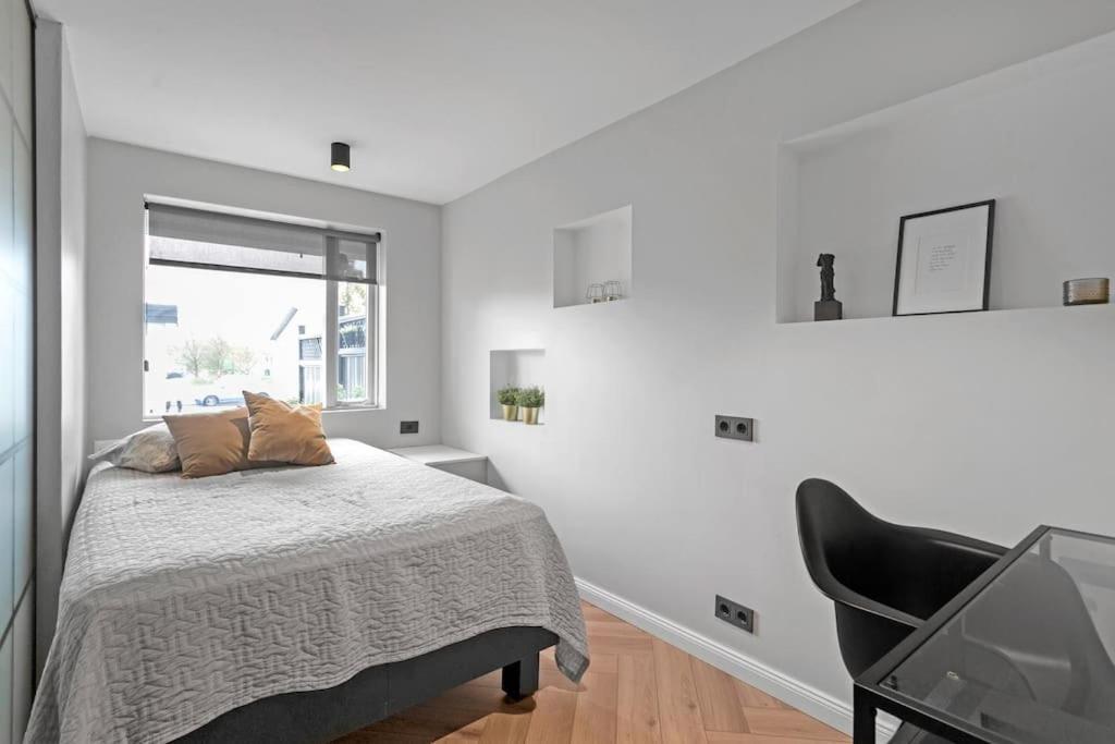 A Modern And Stylish Furnished House In * Reykjavík