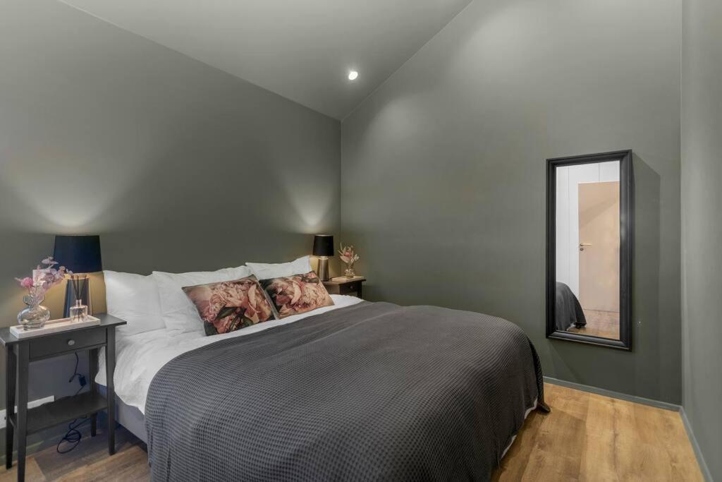 Holiday home Old Listing Luxury Down Town Free Parking *