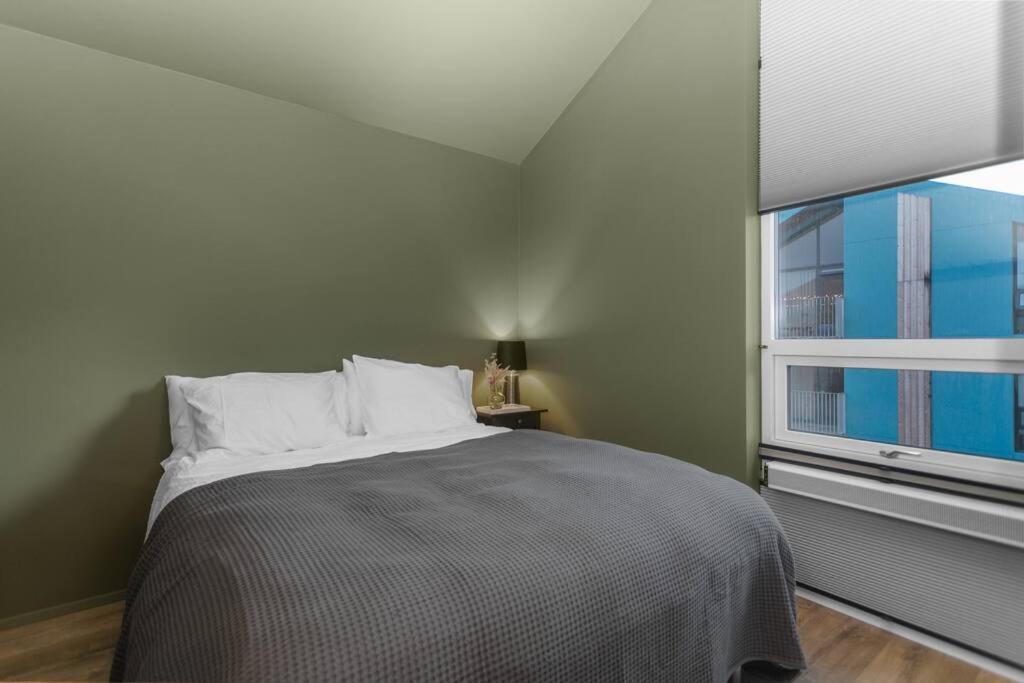 Old Listing Luxury Down Town Free Parking Holiday home *