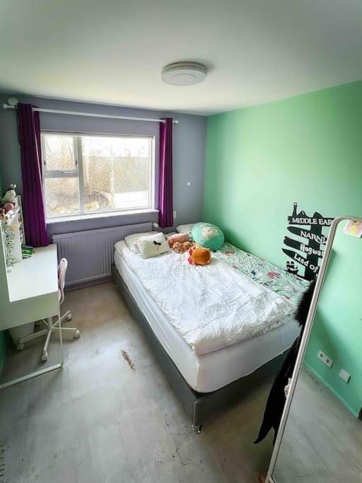 Family Friendly Close To Golden Circle And To Central! * Reiquiavique