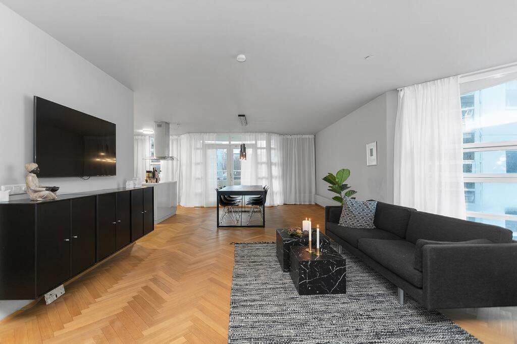 Down Town, Ocean View, Free Park Apartamento