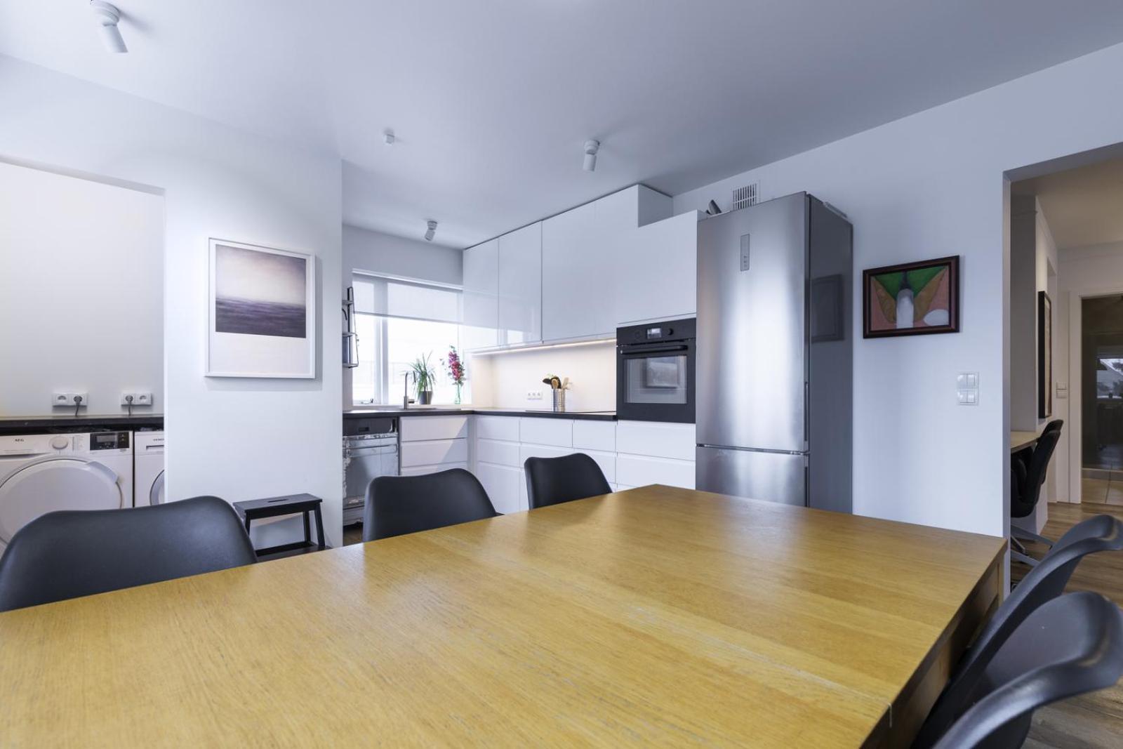 Great And Spacious Family With 4 Bedrooms *