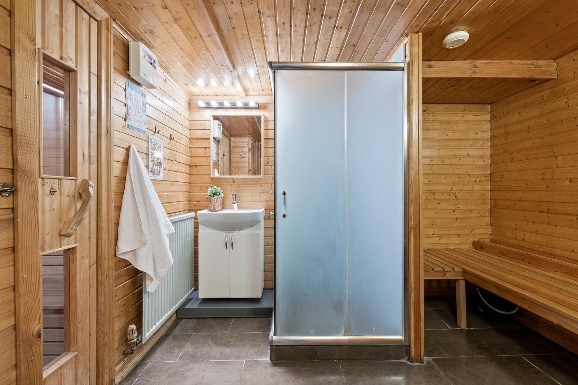Holiday home Massive In Downtown With A Sauna *