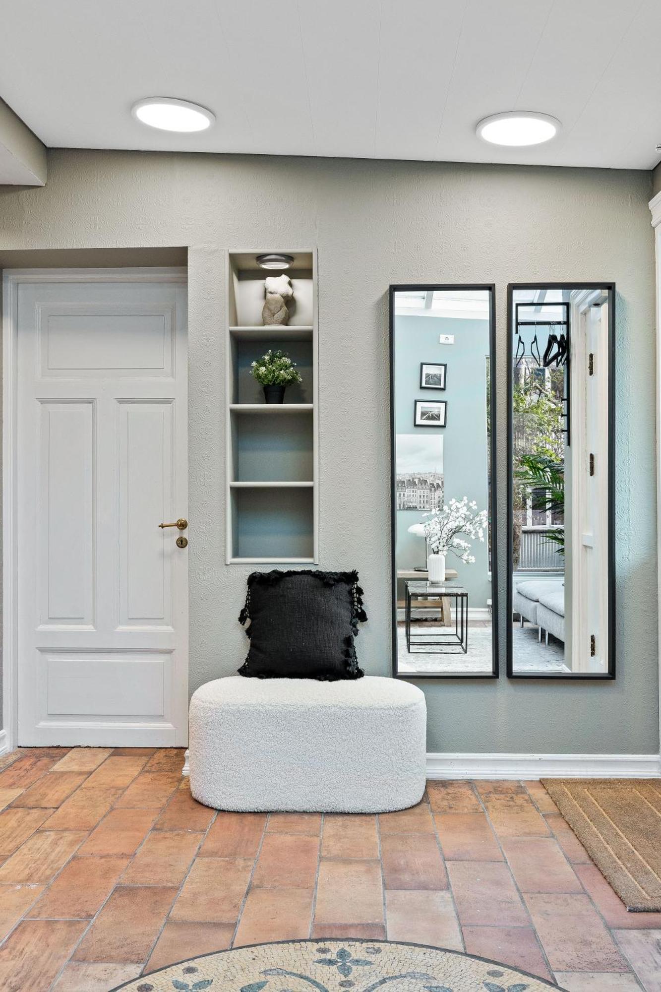 Massive In Downtown With A Sauna Holiday home