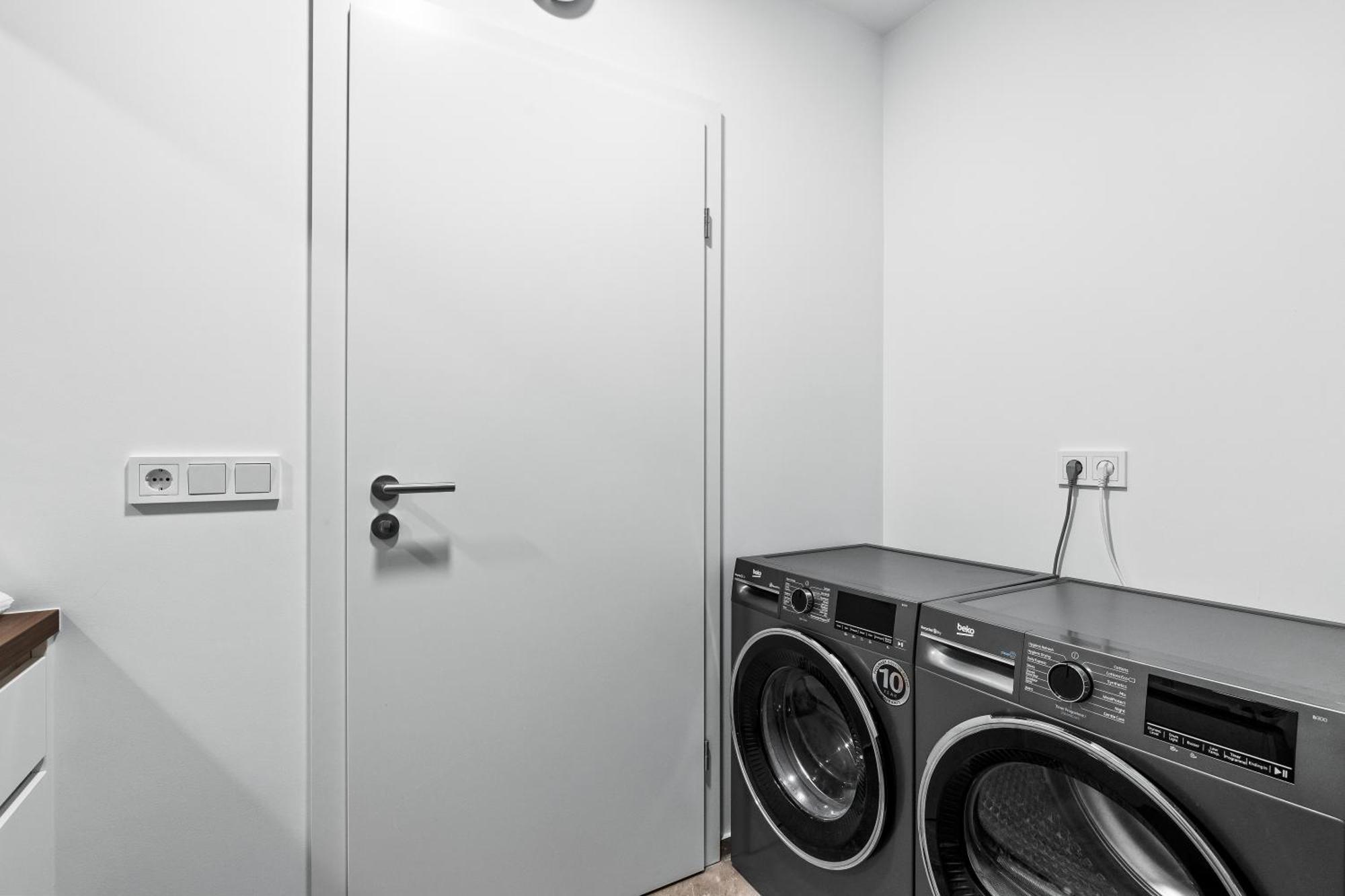 Apartamento Unwind In Luxury Steps From Smaralind Mall Reikiavik