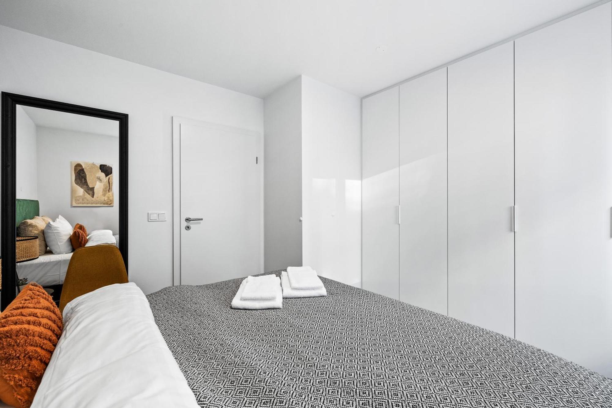 New Near Smaralind Mall With Private Parking Apartamento Reikiavik