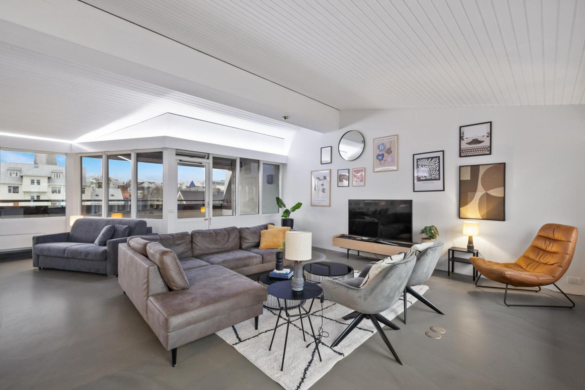 Apartment Penthouse On The Shopping Street-free Parking *