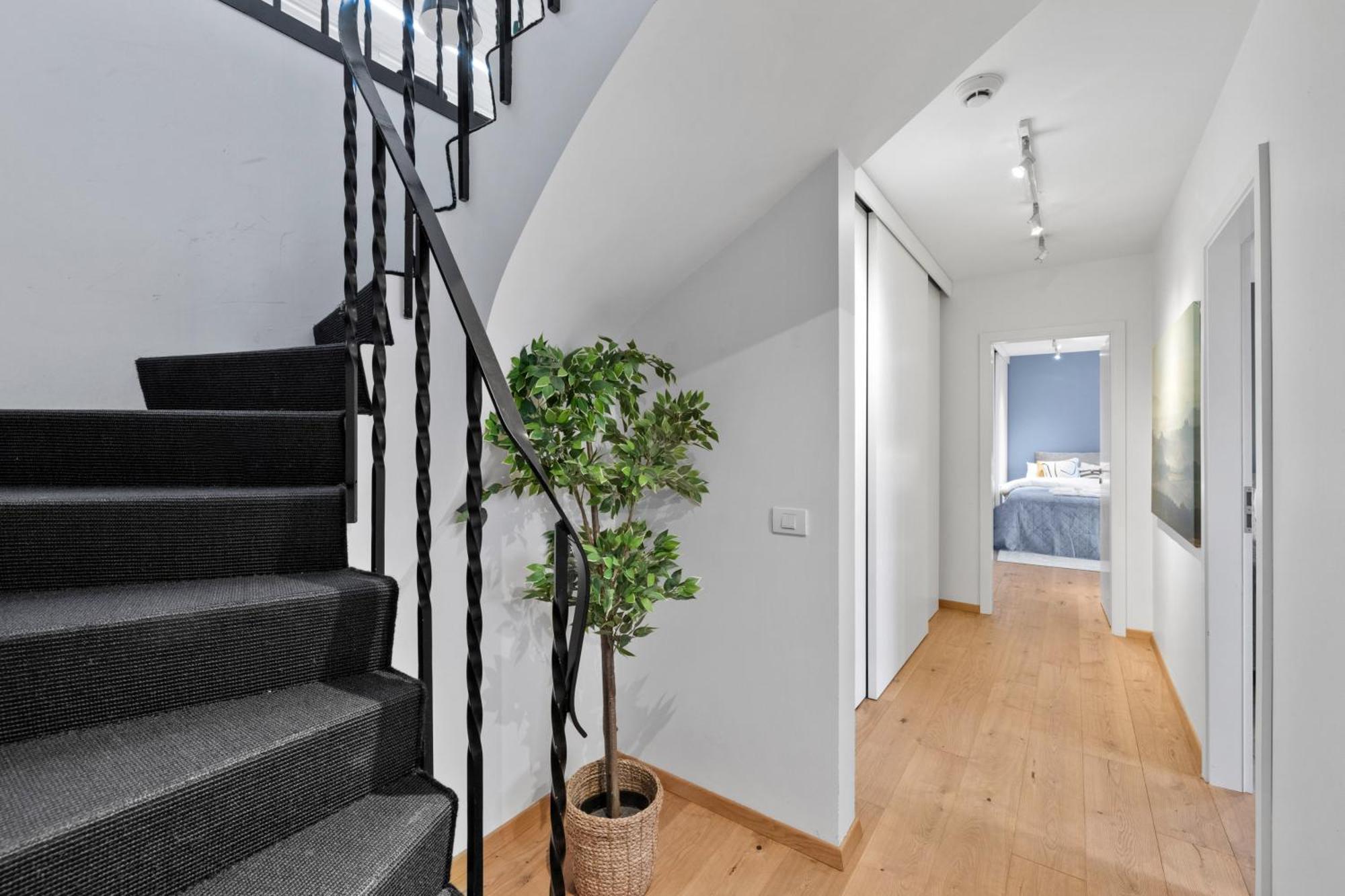 Apartment Penthouse On The Shopping Street-free Parking Reykjavík