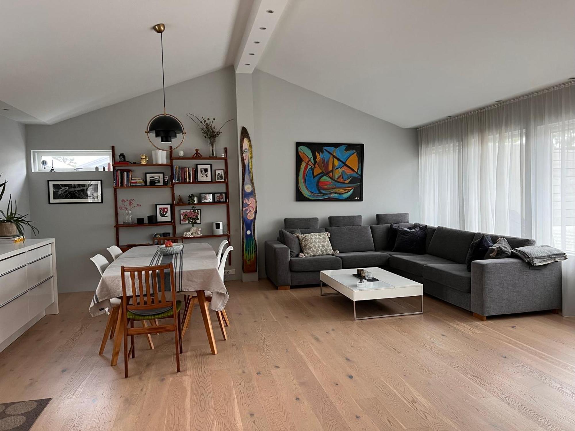 Beautiful 3 Bedroom Modern House With Patio