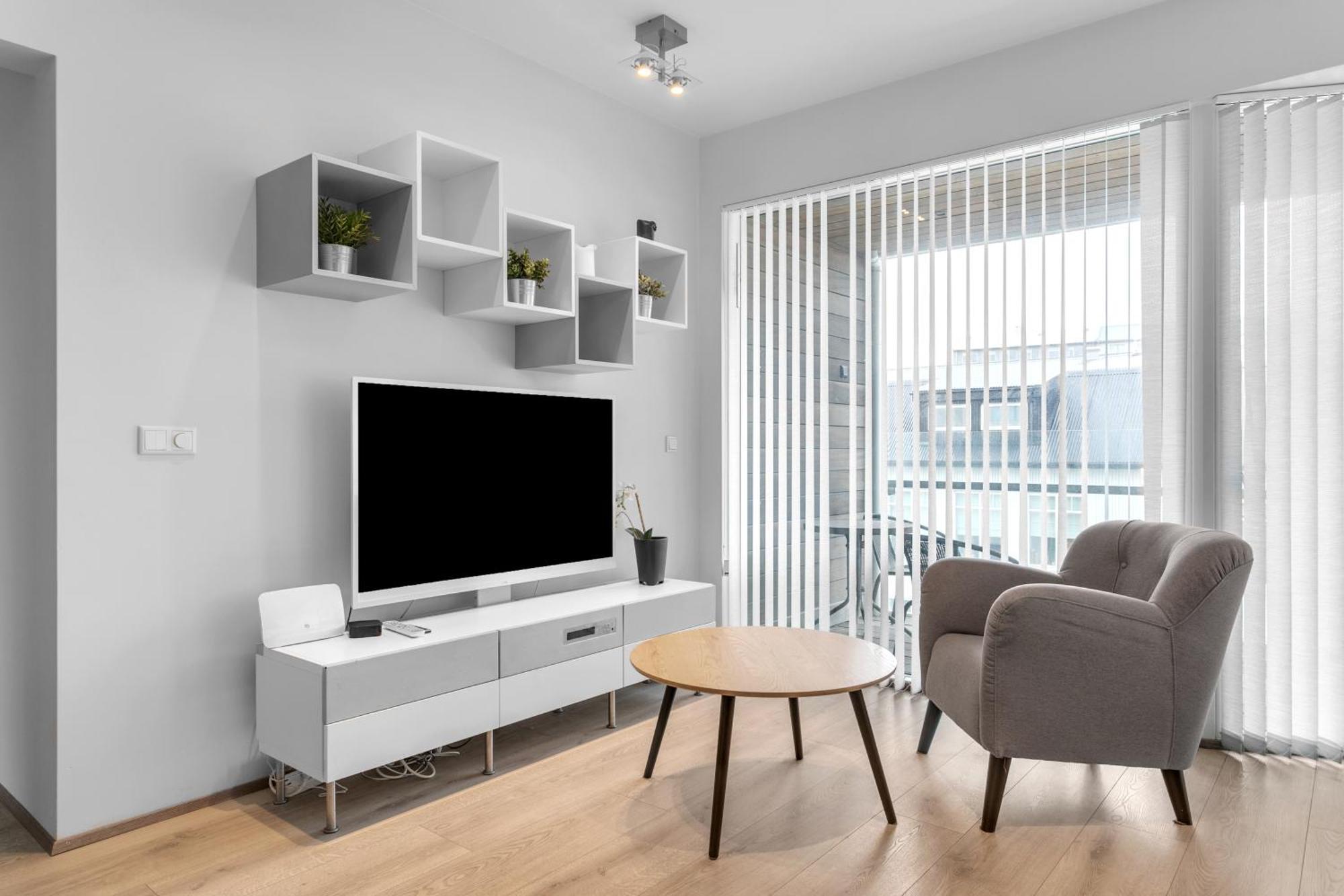 Venture Vacation-king Bed, With Free Parking Apartment