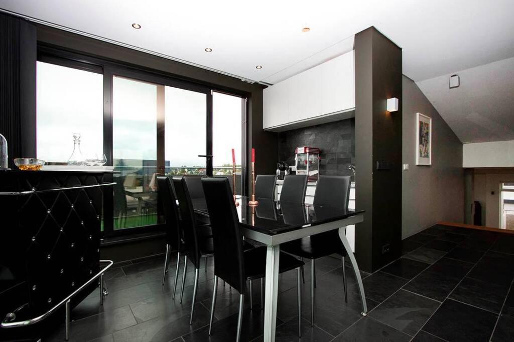 Sunny And Spacious Luxury House *