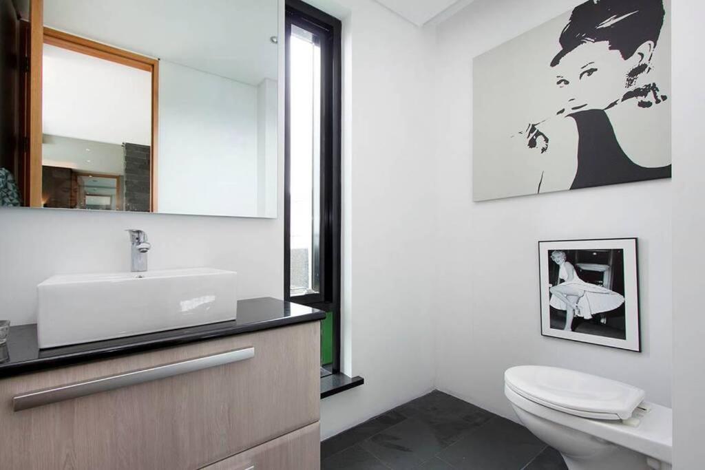 Villa Sunny And Spacious Luxury House