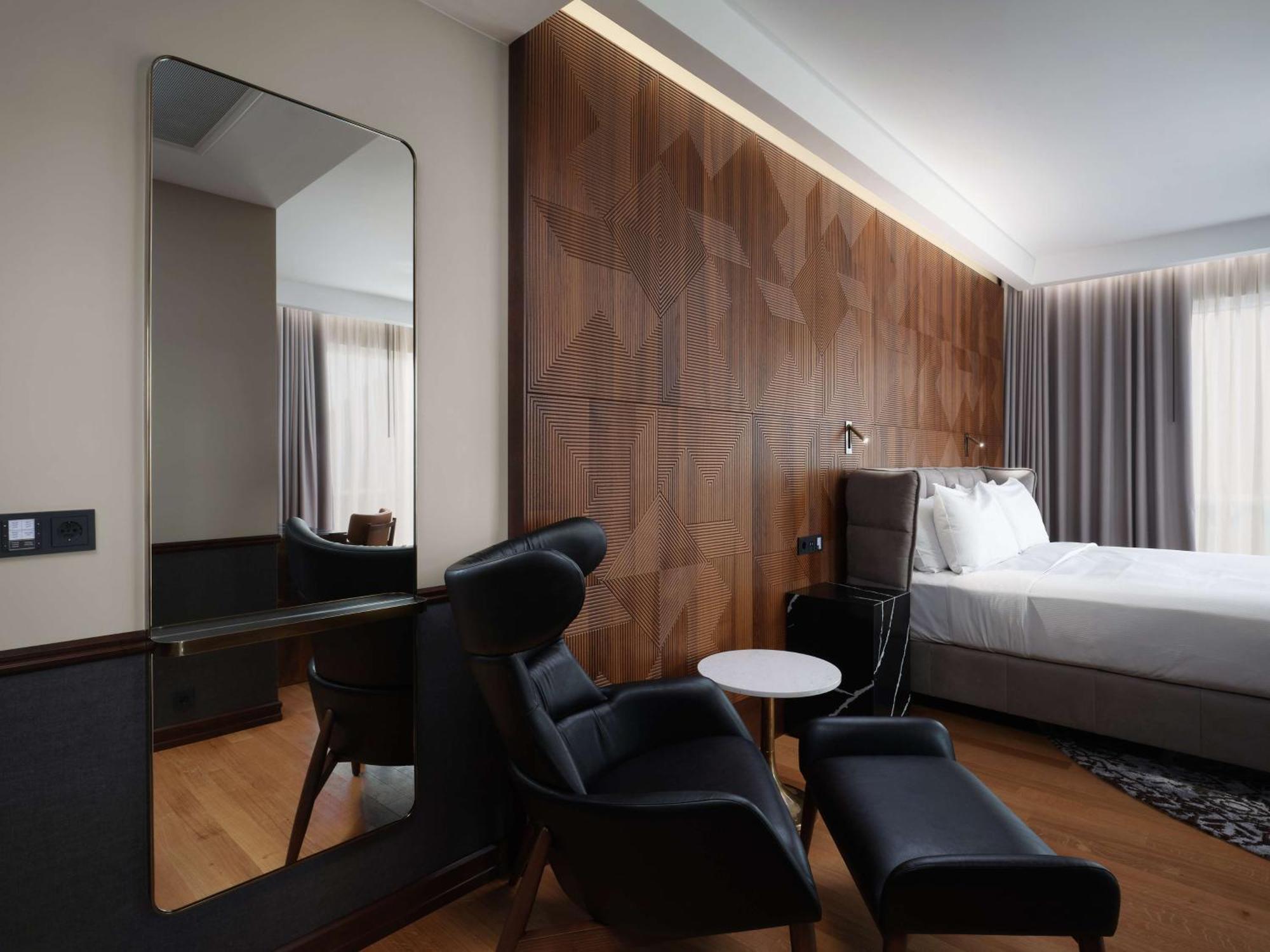 Hotel Iceland Parliament Hotel, Curio Collection By Hilton Reykjavik