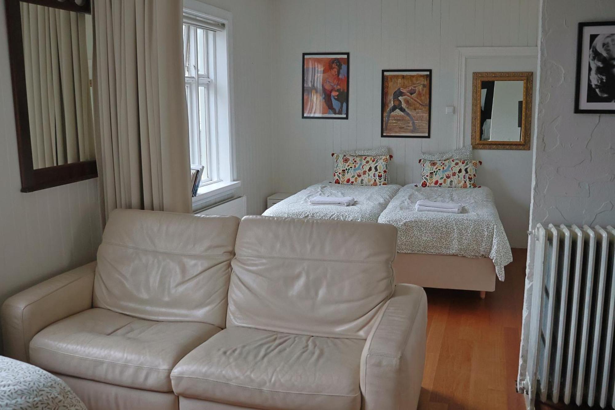 Ragna's Downtown. Apartment