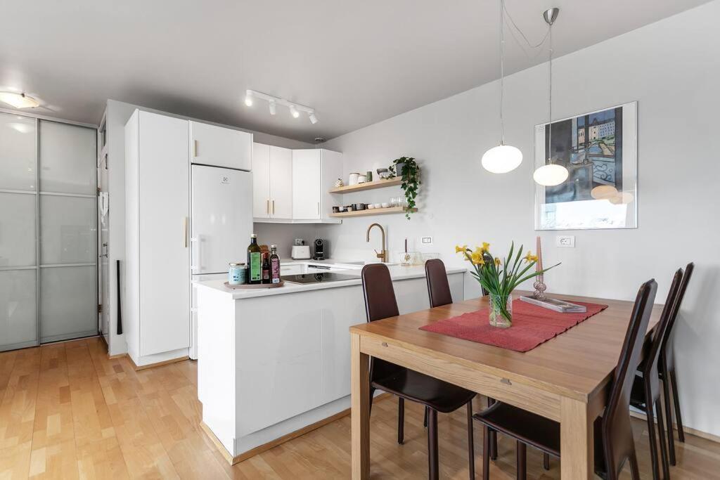 Apartment Charming In *