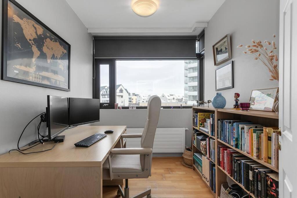 Apartment Charming In Reykjavik