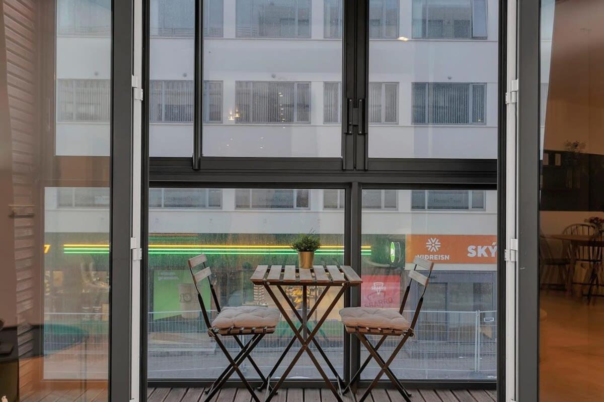 Centrally Located Modern 1br Apartment Reykjavik