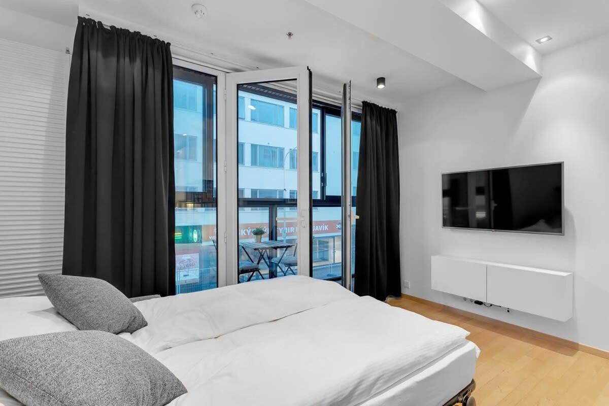 Centrally Located Modern 1br Reykjavik