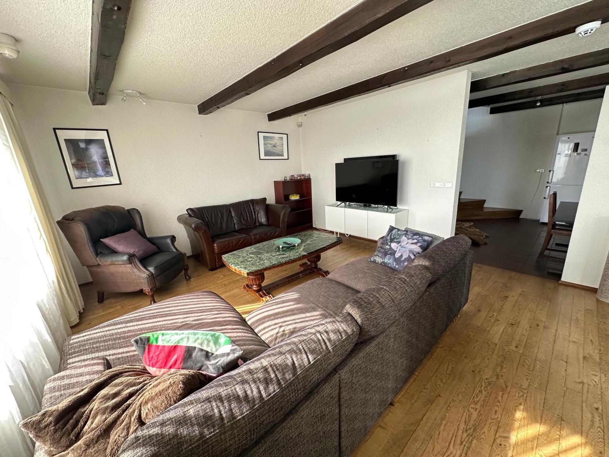 House In - Birta *