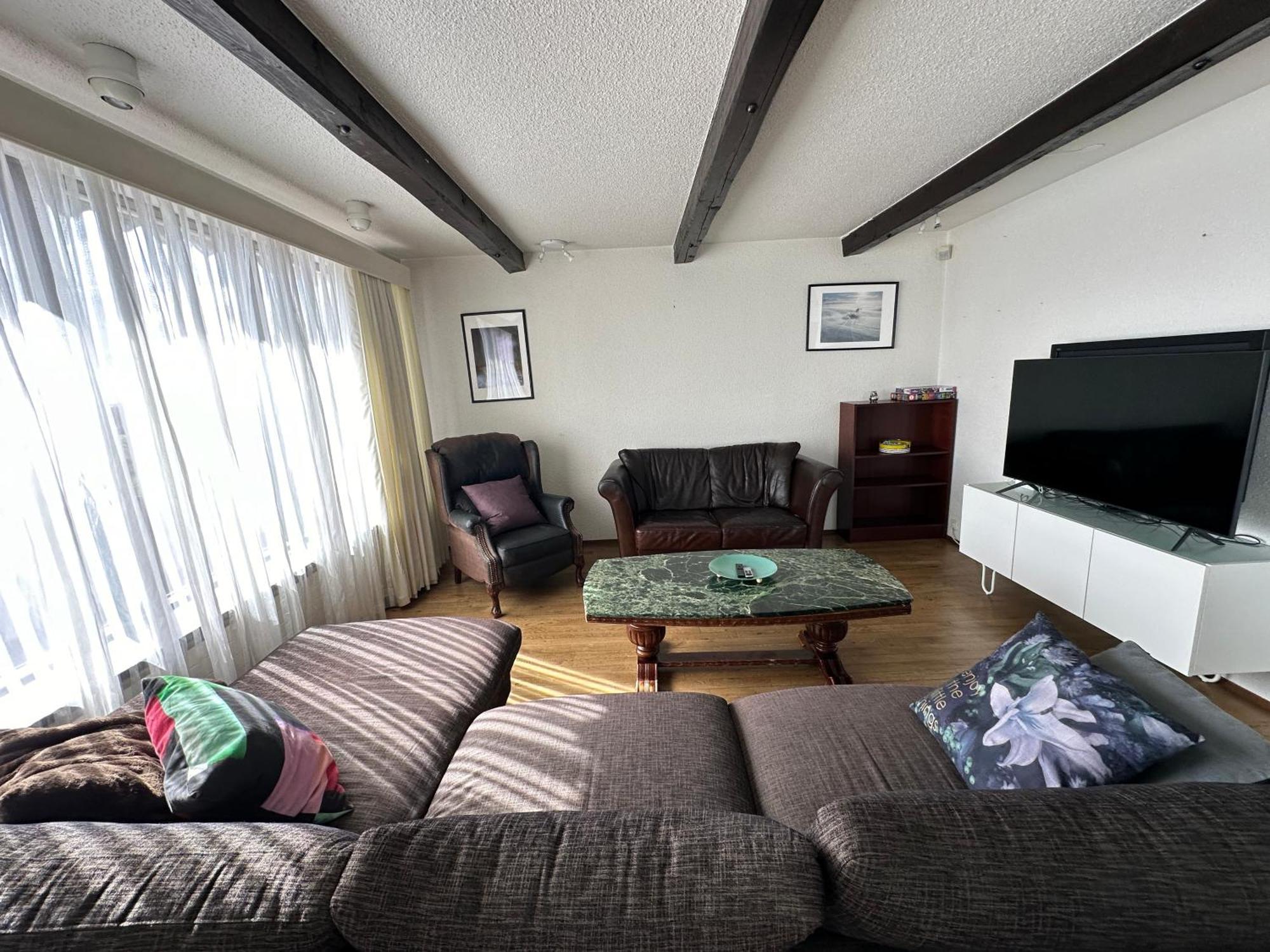 House In - Birta