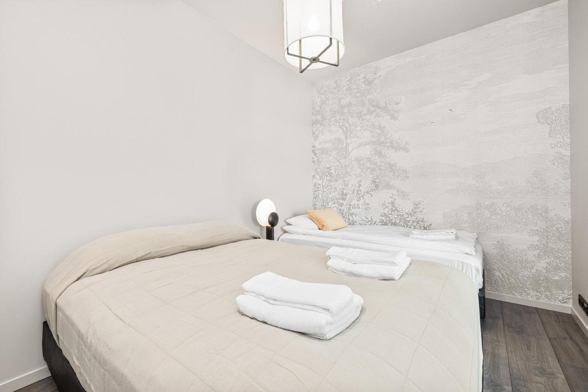 Harbour View 2br & 2ba Center With Free Parking *