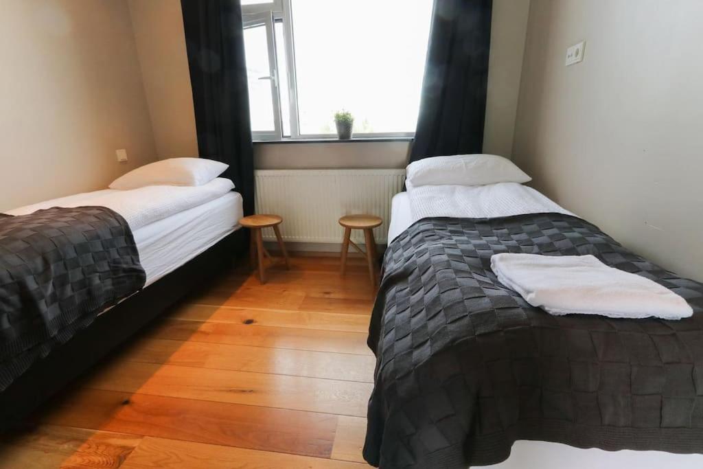 Luxury Apartment, Prime Location *