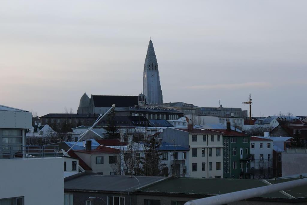 Apartment Luxury Apartment, Prime Location Reykjavik