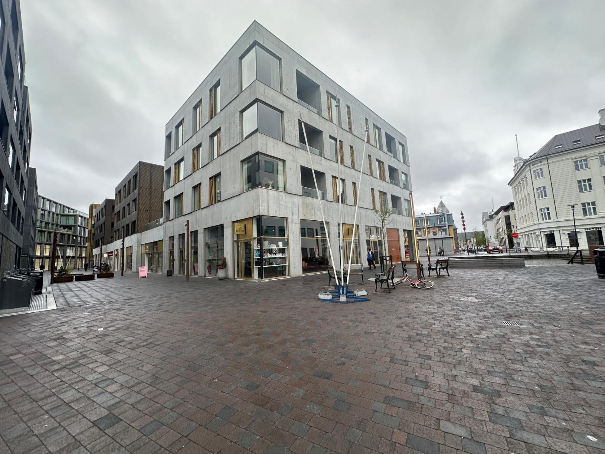 Apartment Luxary In Kolagata, Downtown - Birta Reykjavik