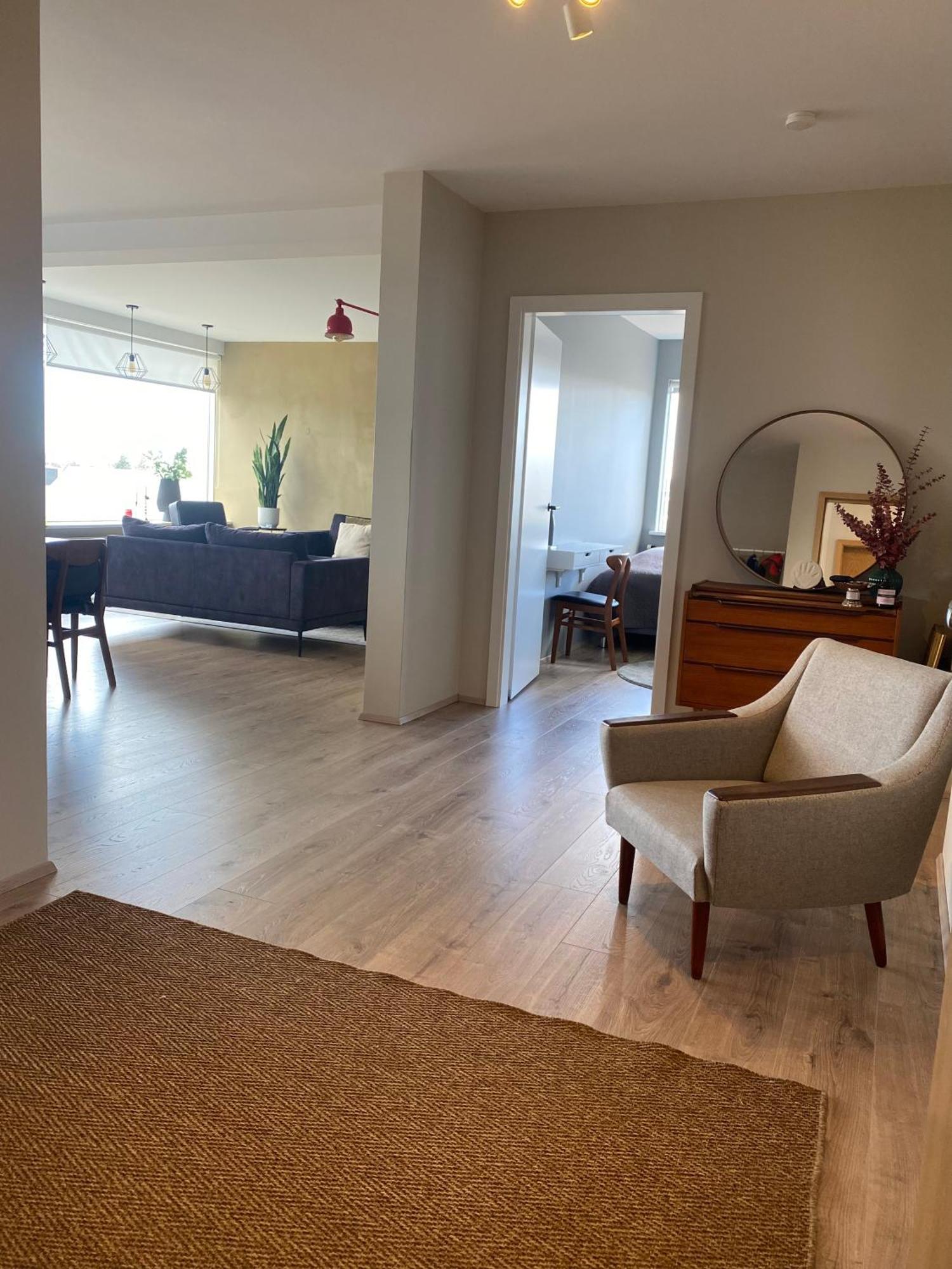 Apartment Bright And Spacious 2 Bedroom In Rvk Reykjavik