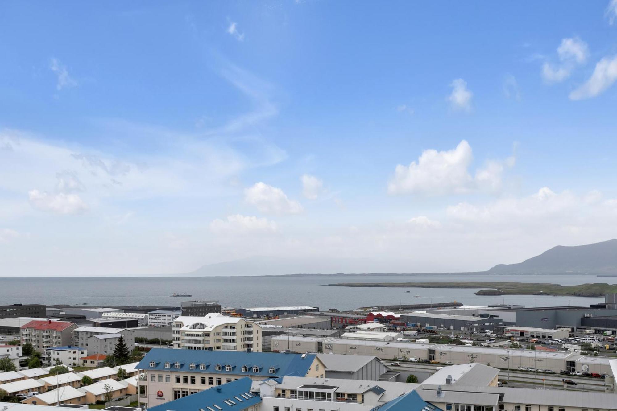 Lovely 1 Bedroom - Perfect Panorama View Apartamento Reikiavik