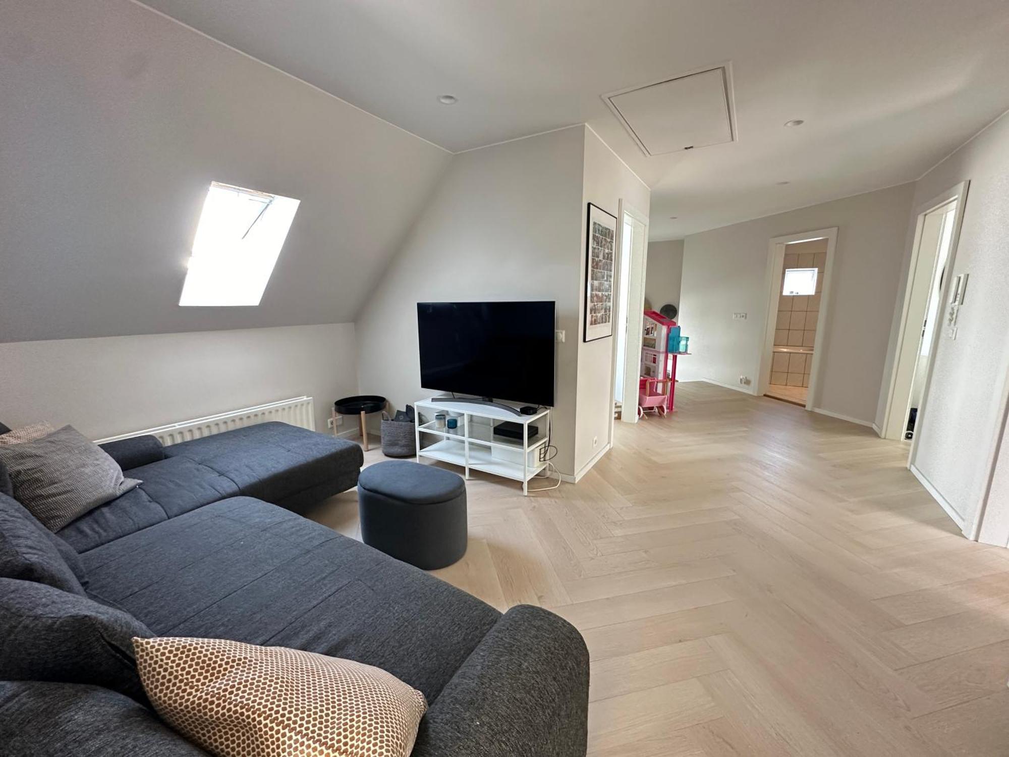 House Is Aflagrandi - West Side Of - Birta