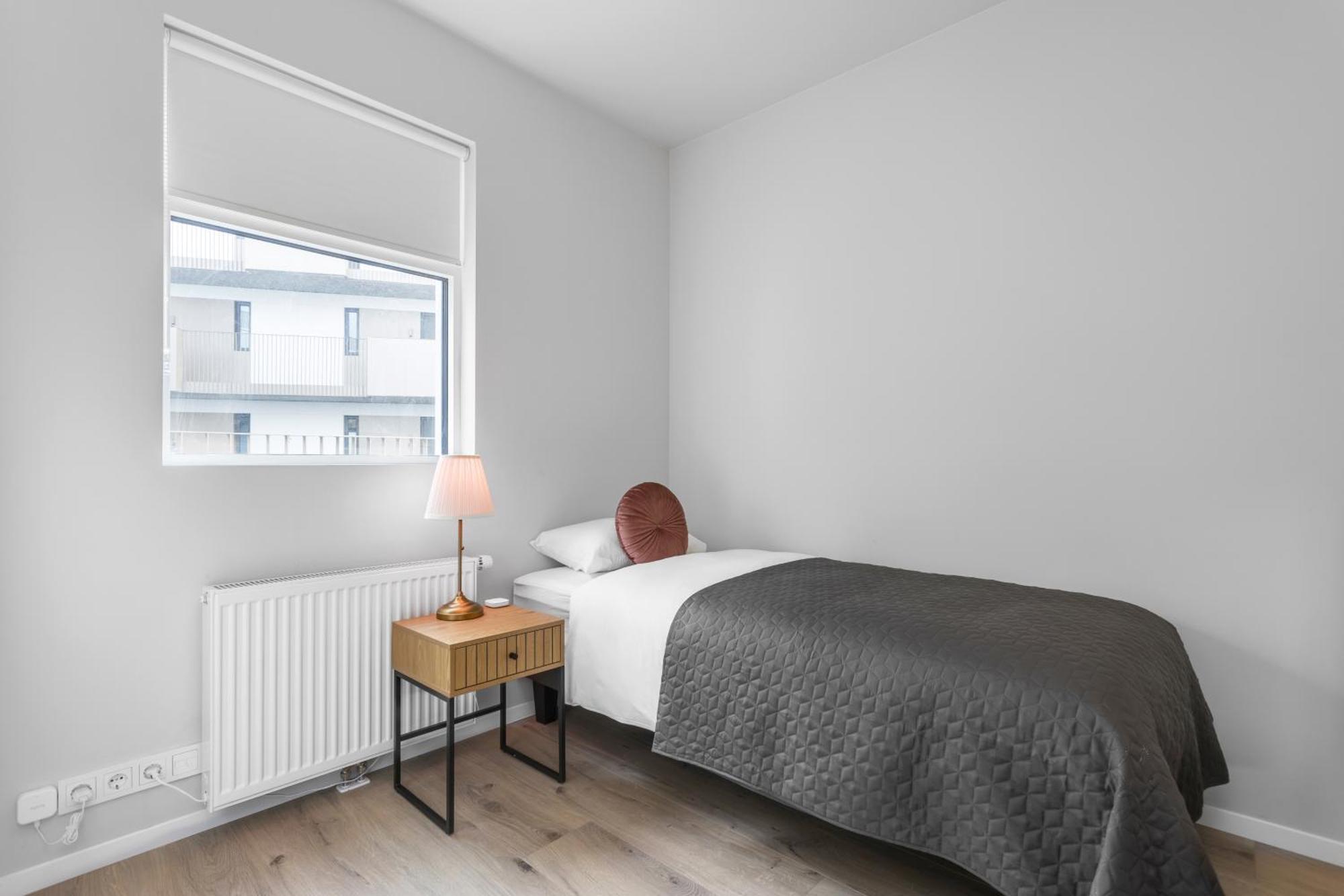 Modern 2-bedroom Apt In Prime Location Apartment