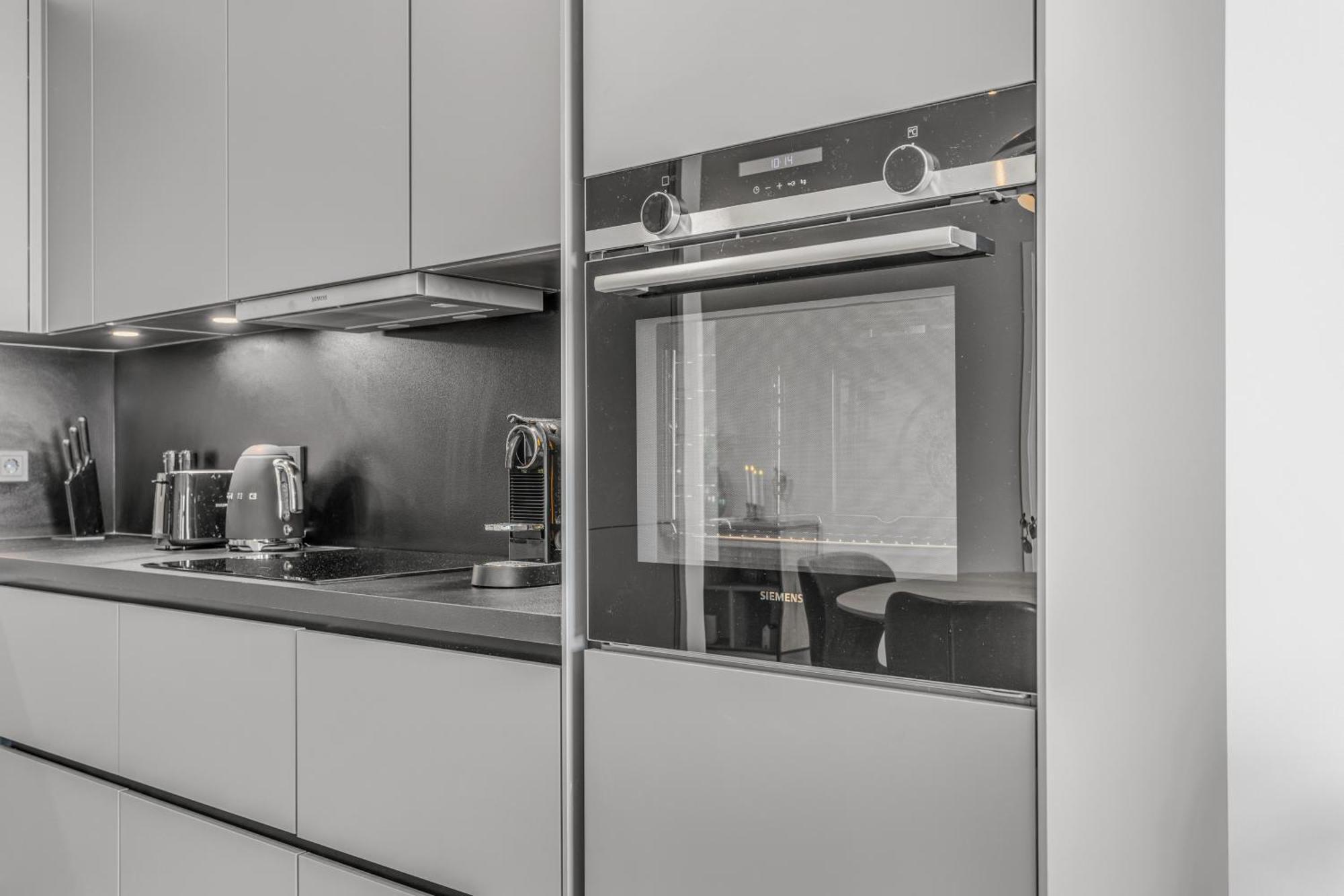 Modern 2-bedroom Apt In Prime Location Apartment Reykjavik
