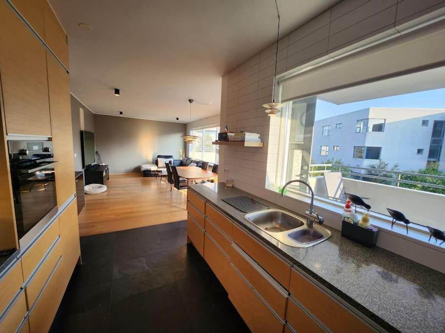 Country In The - 3 Bedrooms