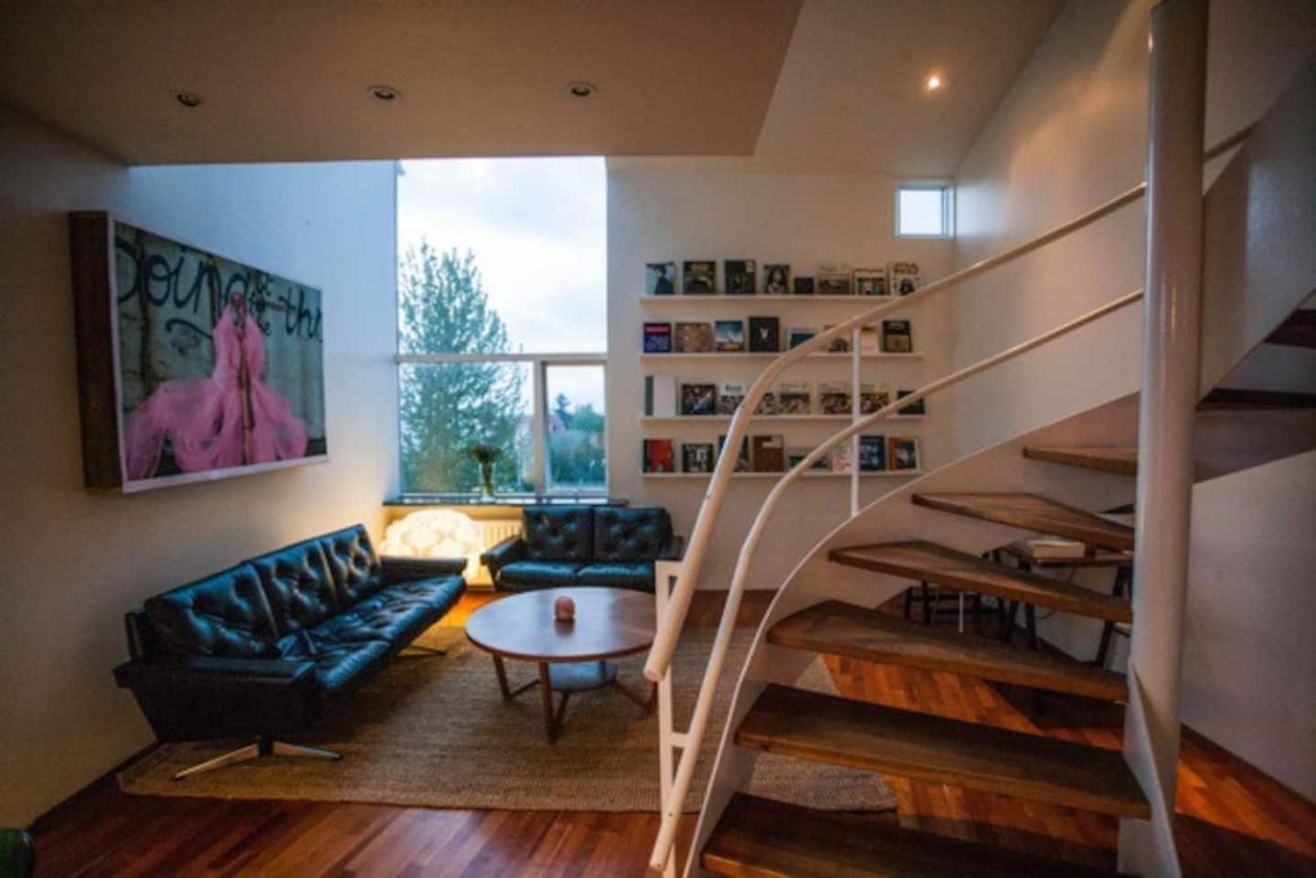 Loft - Center *