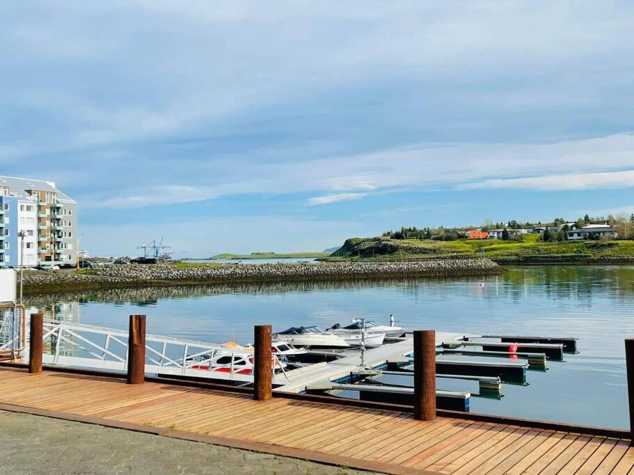 Luxury House With Ocean View * Reykjavik