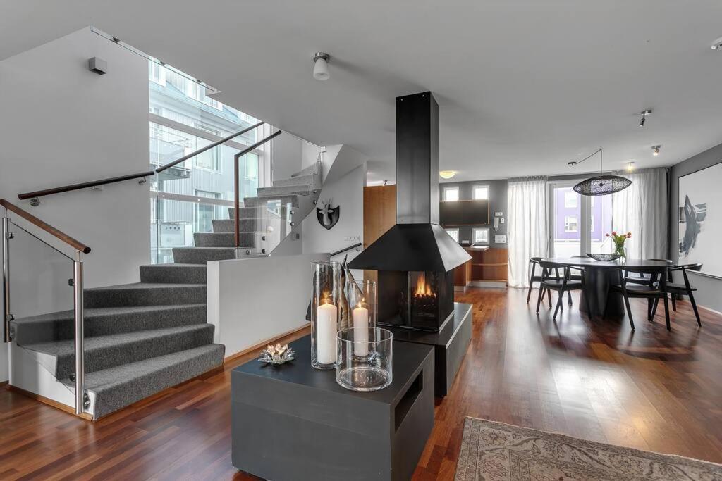 Luxury House With Ocean View * Reykjavik