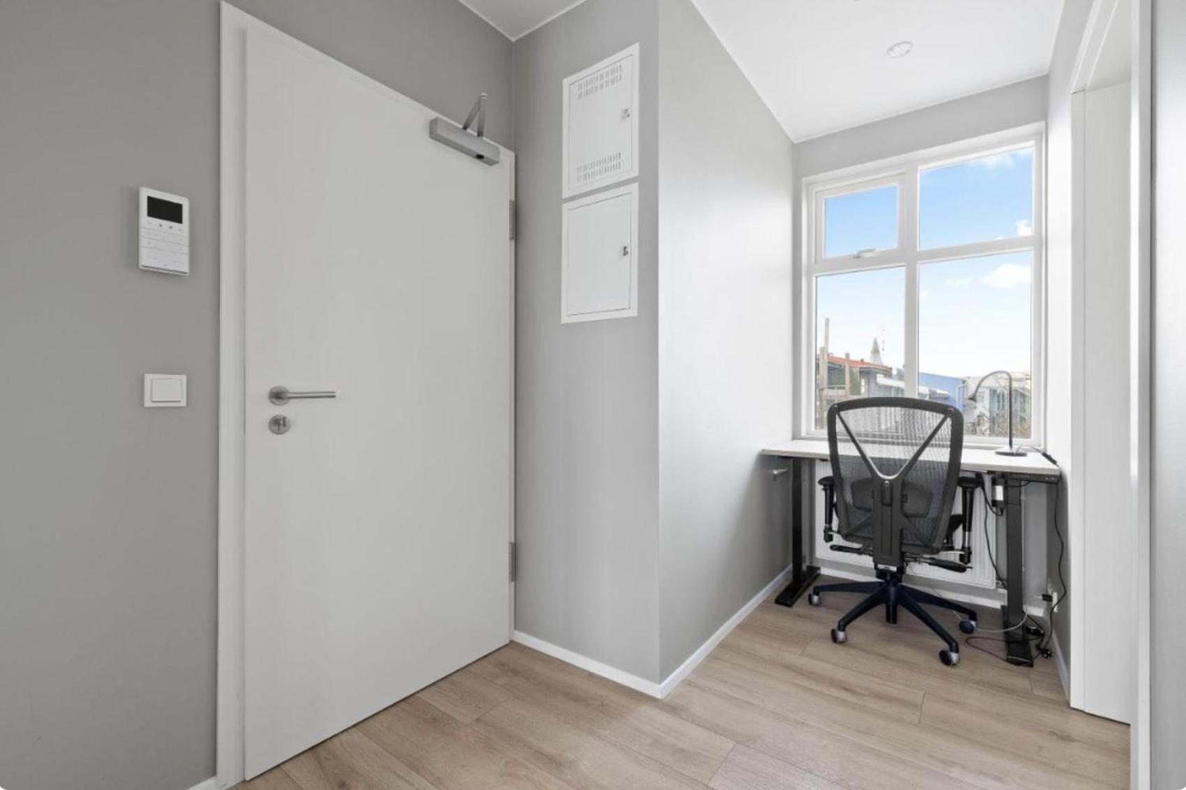 Cheerful Down Town Apartamento *