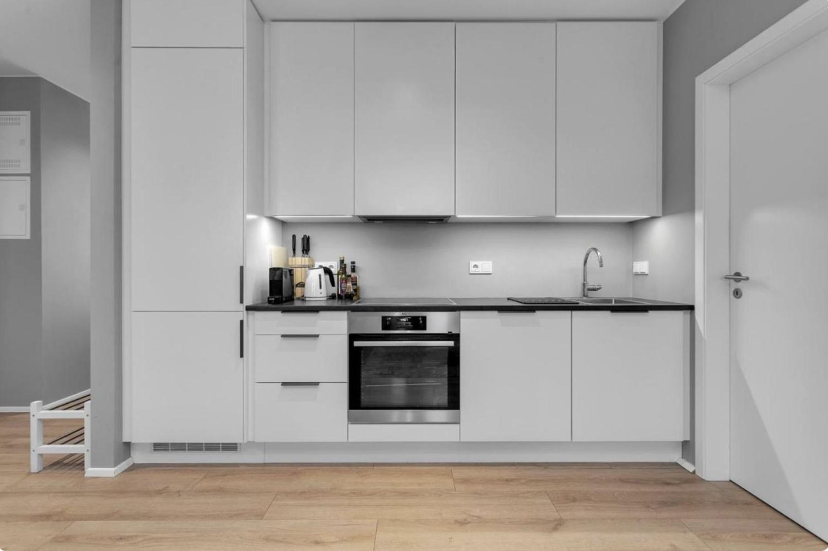 Cheerful Down Town Apartamento