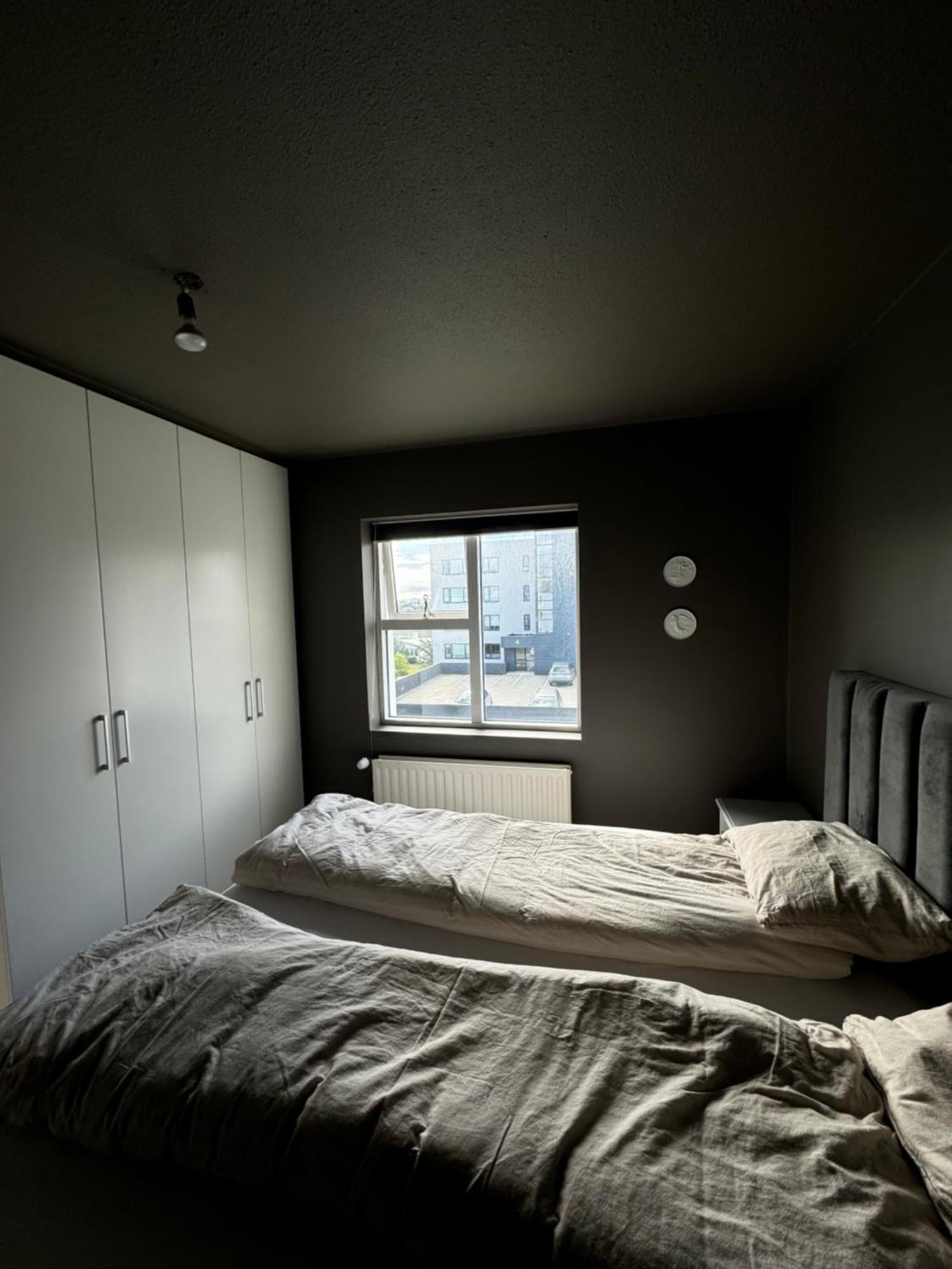 Comfy Flat In Kopavogur Apartamento Reikiavik