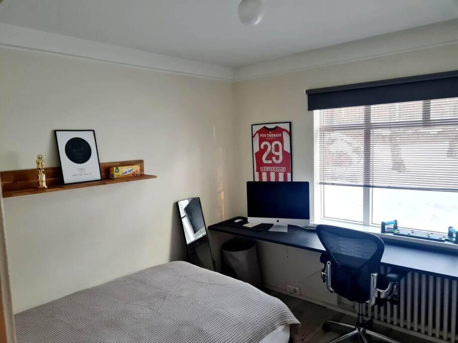 2 Bedroom Apartment With A Loft- Close To Downtown * Reykjavik