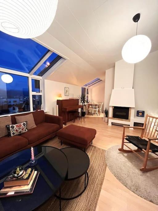 Penthouse In Rvk With Unique View Apartment Reykjavik