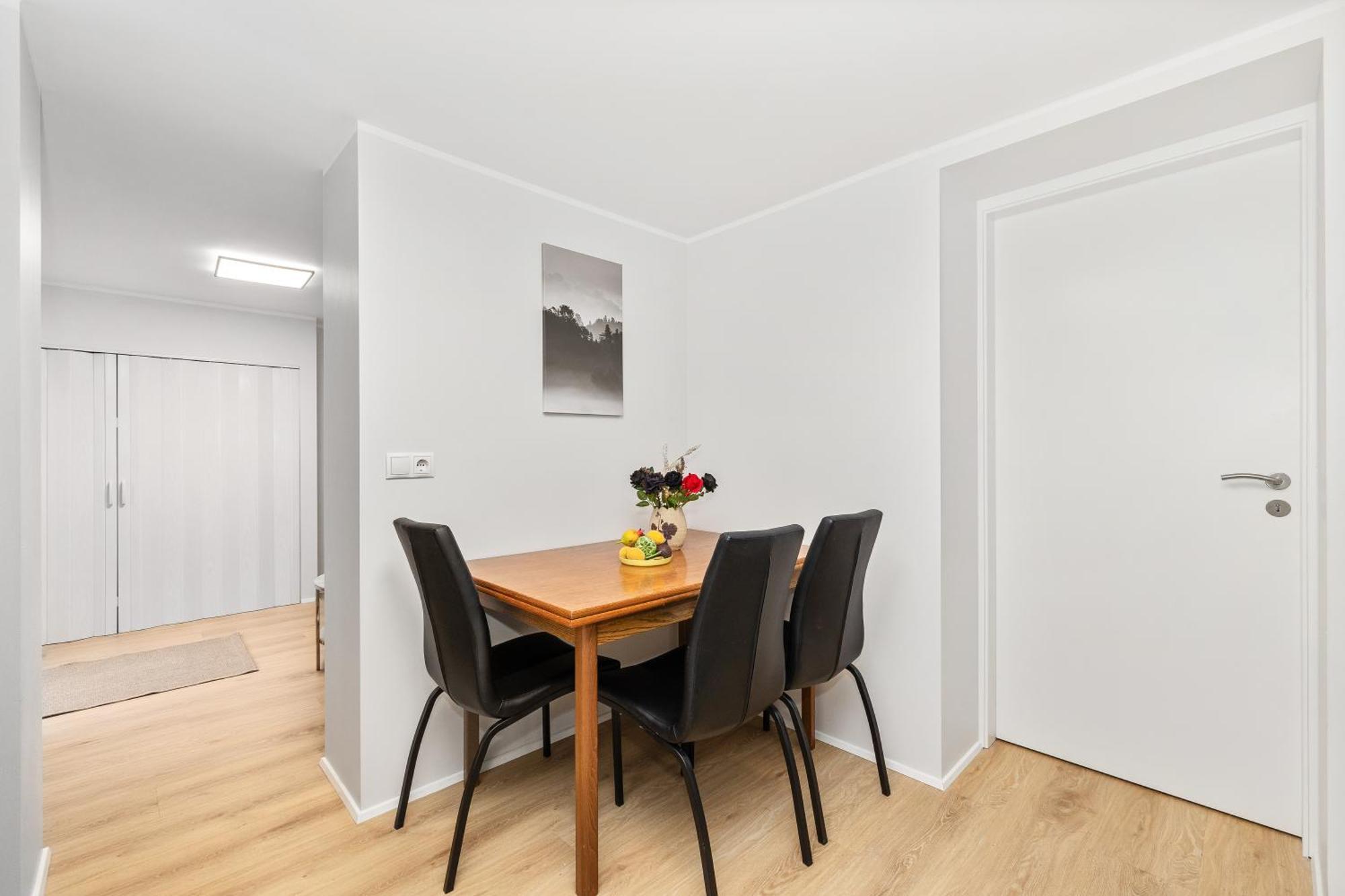 Bright Chic Getaway In The Heart Of The *