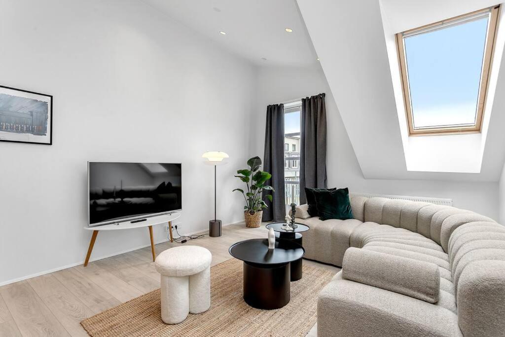 Luxury Penthous - 3 Bedroom - 2 Bath - Freeparking - Downtown Apartamento