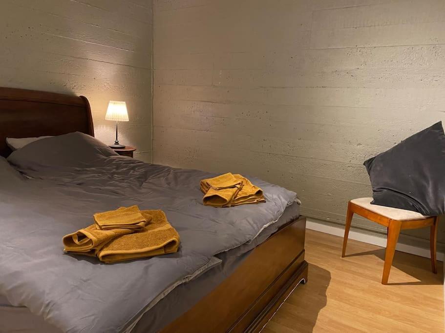 A Cozy Basement In Rvk Suburbs Reykjavik